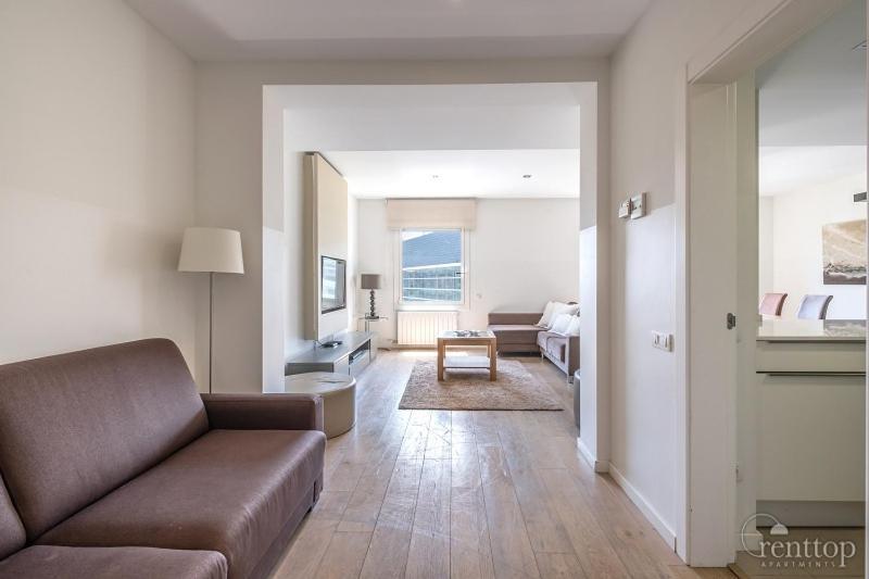 Rent Avenida Diagonal Appartamento *